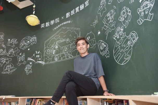 談及設計發想，長友副教授笑說，一切源於「數」與「樹」的諧音巧合。